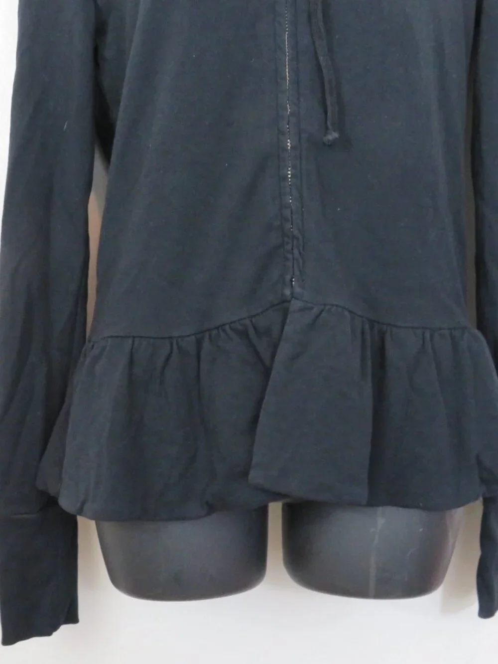 Aiko size Medium Full Zip Black Hoodie Ruffle Hem Slit Fit Basic Casual